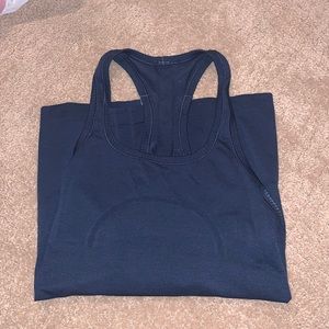 swiftly tech tank navy